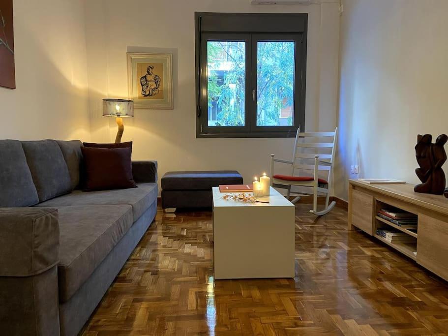 Cozy And Comfortable Apartment In Athens Center Exterior photo